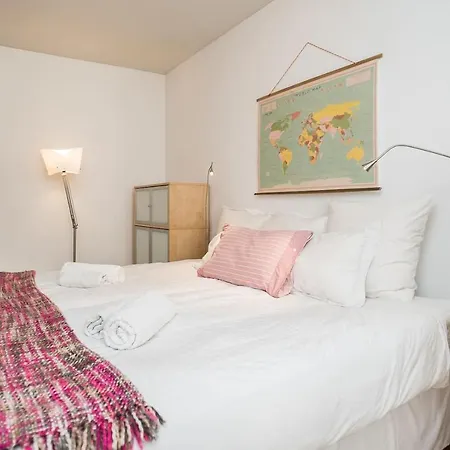 Apartamento No Coracao Do Chiado, Rua Garrett Apartment Lissabon