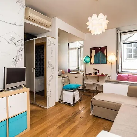 Apartamento No Coracao Do Chiado, Rua Garrett Lissabon